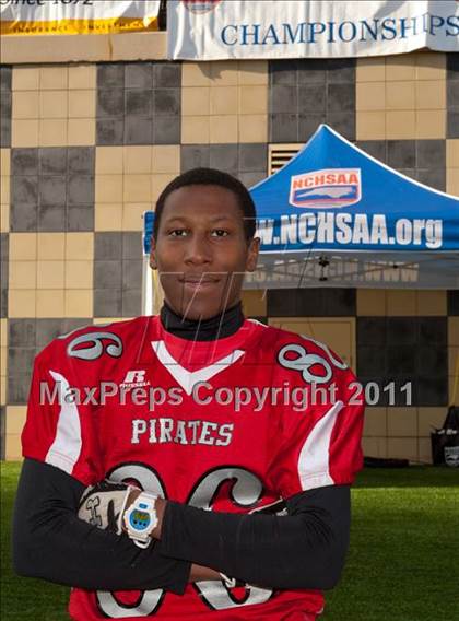 Thumbnail 2 in Garner Magnet vs. Page  (NCHSAA 4AA Final) photogallery.