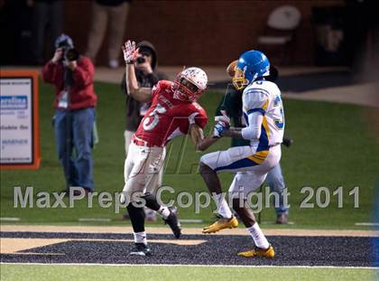 Thumbnail 1 in Garner Magnet vs. Page  (NCHSAA 4AA Final) photogallery.