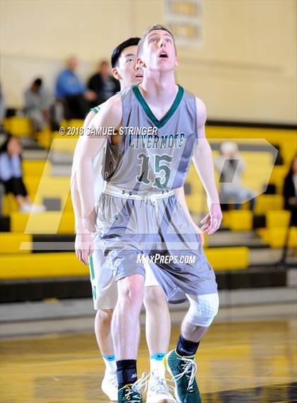 Thumbnail 2 in Westmoor vs. Livermore (Chabot MLK Classic Showcase) photogallery.