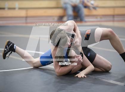 Thumbnail 1 in Limestone @ Illini Bluffs photogallery.