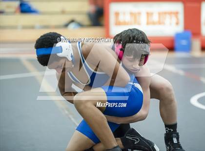 Thumbnail 3 in Limestone @ Illini Bluffs photogallery.