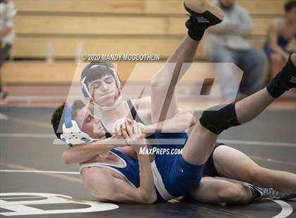 Thumbnail 3 in Limestone @ Illini Bluffs photogallery.