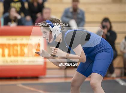 Thumbnail 1 in Limestone @ Illini Bluffs photogallery.