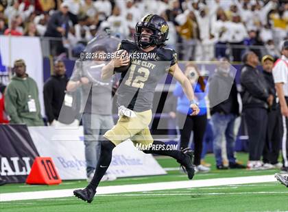 Thumbnail 1 in South Oak Cliff vs. Randle (UIL 5A Division II Football Final) photogallery.
