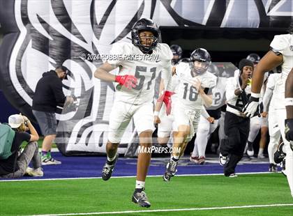 Thumbnail 1 in South Oak Cliff vs. Randle (UIL 5A Division II Football Final) photogallery.