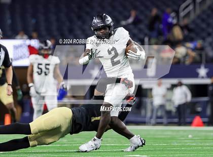 Thumbnail 2 in South Oak Cliff vs. Randle (UIL 5A Division II Football Final) photogallery.