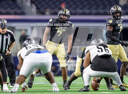 Thumbnail 1 in South Oak Cliff vs. Randle (UIL 5A Division II Football Final) photogallery.
