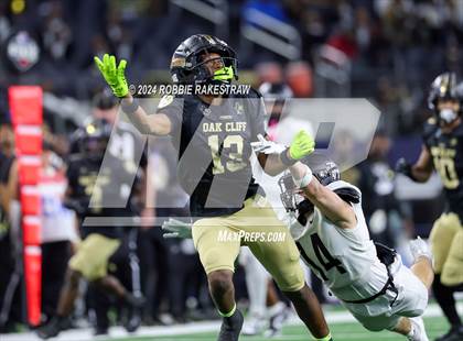 Thumbnail 1 in South Oak Cliff vs. Randle (UIL 5A Division II Football Final) photogallery.