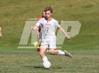 Thumbnail 1 in Loomis Chaffee @ Trinity-Pawling photogallery.