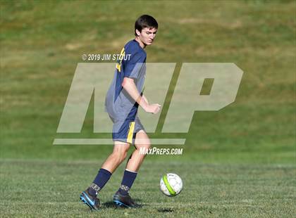 Thumbnail 1 in Loomis Chaffee @ Trinity-Pawling photogallery.
