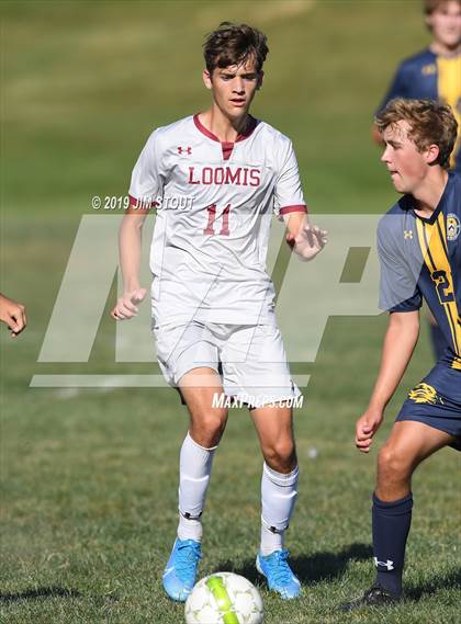 Thumbnail 2 in Loomis Chaffee @ Trinity-Pawling photogallery.