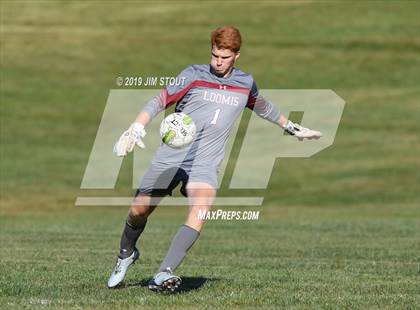 Thumbnail 1 in Loomis Chaffee @ Trinity-Pawling photogallery.