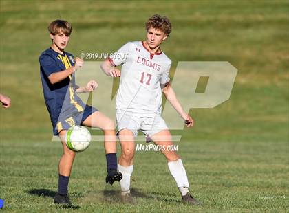 Thumbnail 3 in Loomis Chaffee @ Trinity-Pawling photogallery.