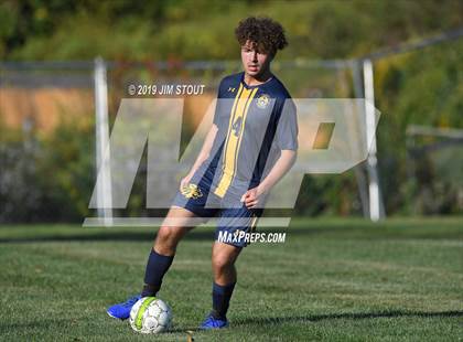 Thumbnail 3 in Loomis Chaffee @ Trinity-Pawling photogallery.
