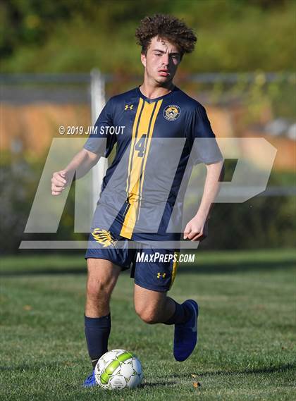 Thumbnail 1 in Loomis Chaffee @ Trinity-Pawling photogallery.