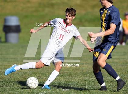 Thumbnail 2 in Loomis Chaffee @ Trinity-Pawling photogallery.
