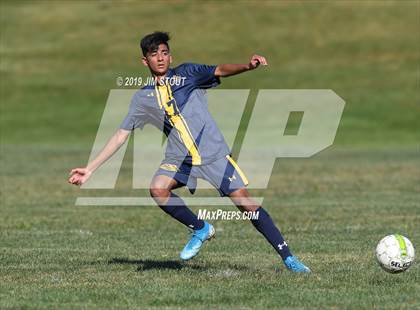 Thumbnail 2 in Loomis Chaffee @ Trinity-Pawling photogallery.
