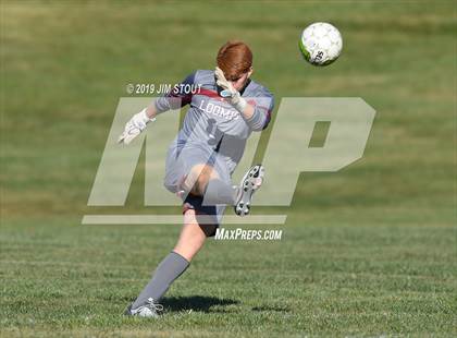 Thumbnail 3 in Loomis Chaffee @ Trinity-Pawling photogallery.
