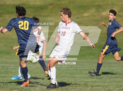 Thumbnail 2 in Loomis Chaffee @ Trinity-Pawling photogallery.