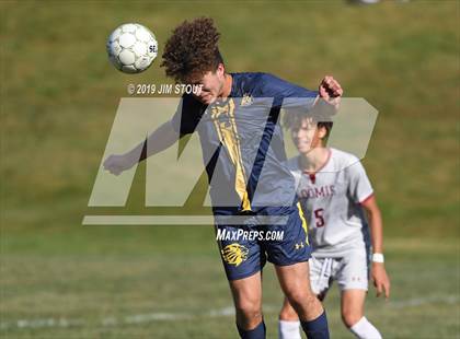 Thumbnail 2 in Loomis Chaffee @ Trinity-Pawling photogallery.
