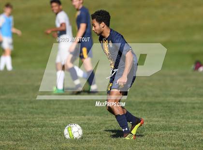 Thumbnail 3 in Loomis Chaffee @ Trinity-Pawling photogallery.