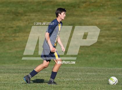 Thumbnail 3 in Loomis Chaffee @ Trinity-Pawling photogallery.