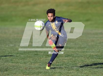 Thumbnail 2 in Loomis Chaffee @ Trinity-Pawling photogallery.