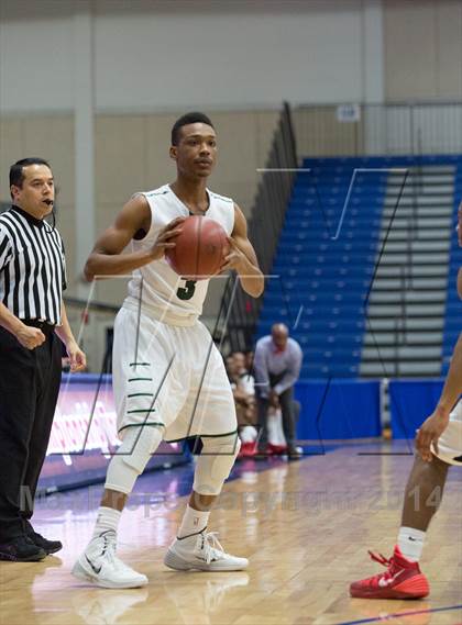 Thumbnail 2 in Cesar Chavez vs Maret (DCSAA Semifinal) photogallery.