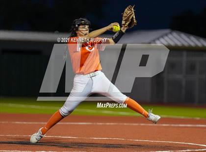 Thumbnail 3 in Venus vs Celina (UIL 4A Area Playoff) photogallery.