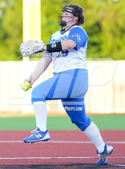 Thumbnail 2 in Venus vs Celina (UIL 4A Area Playoff) photogallery.