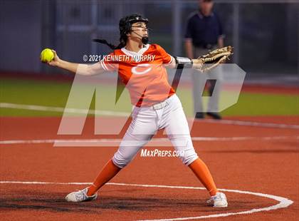 Thumbnail 3 in Venus vs Celina (UIL 4A Area Playoff) photogallery.