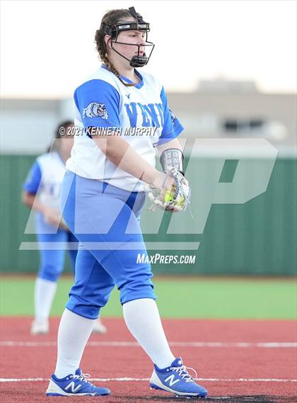 Thumbnail 3 in Venus vs Celina (UIL 4A Area Playoff) photogallery.