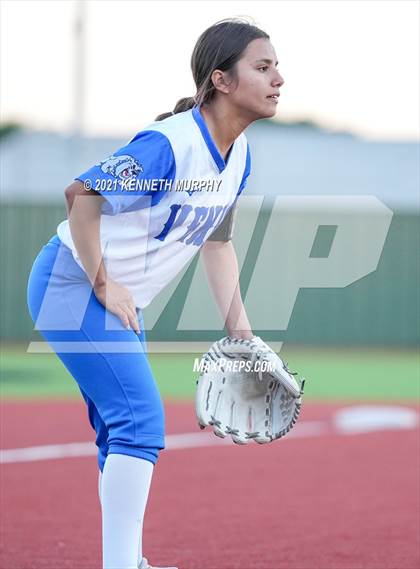 Thumbnail 1 in Venus vs Celina (UIL 4A Area Playoff) photogallery.