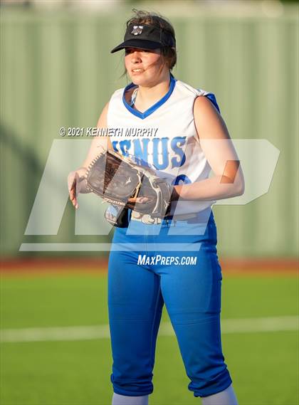 Thumbnail 3 in Venus vs Celina (UIL 4A Area Playoff) photogallery.