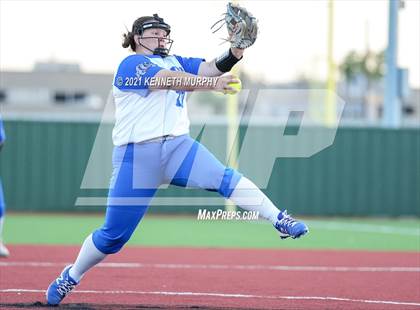 Thumbnail 1 in Venus vs Celina (UIL 4A Area Playoff) photogallery.