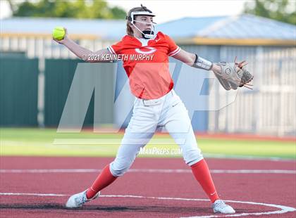 Thumbnail 2 in Venus vs Celina (UIL 4A Area Playoff) photogallery.
