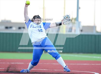 Thumbnail 2 in Venus vs Celina (UIL 4A Area Playoff) photogallery.