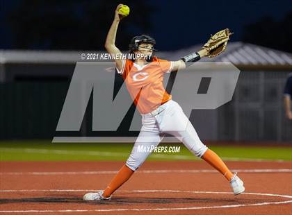 Thumbnail 2 in Venus vs Celina (UIL 4A Area Playoff) photogallery.