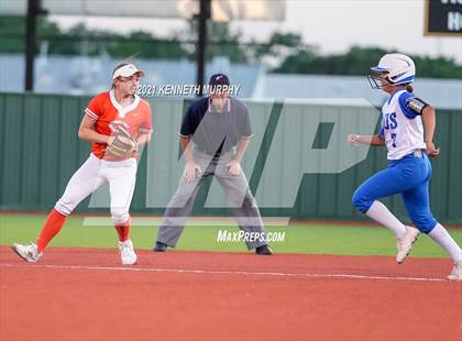 Thumbnail 2 in Venus vs Celina (UIL 4A Area Playoff) photogallery.