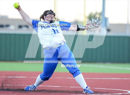 Thumbnail 3 in Venus vs Celina (UIL 4A Area Playoff) photogallery.