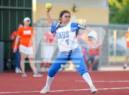 Thumbnail 3 in Venus vs Celina (UIL 4A Area Playoff) photogallery.