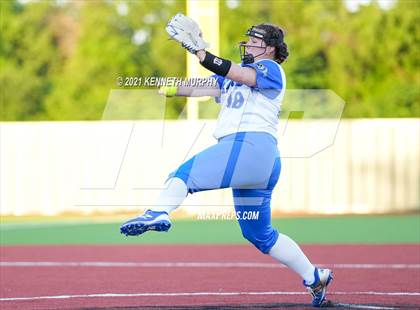 Thumbnail 1 in Venus vs Celina (UIL 4A Area Playoff) photogallery.