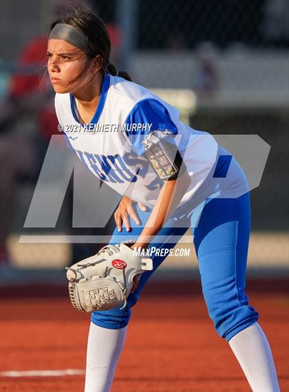 Thumbnail 2 in Venus vs Celina (UIL 4A Area Playoff) photogallery.