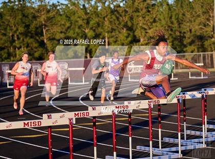 Thumbnail 1 in Dog Pound Invitational (300M Hurdles) photogallery.