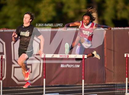 Thumbnail 1 in Dog Pound Invitational (300M Hurdles) photogallery.