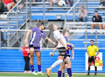 Thumbnail 2 in Boerne vs. Kilgore (UIL 4A Soccer Semifinal) photogallery.