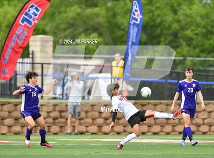 Thumbnail 2 in Boerne vs. Kilgore (UIL 4A Soccer Semifinal) photogallery.