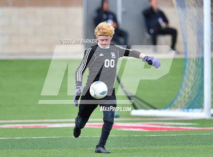 Thumbnail 1 in Boerne vs. Kilgore (UIL 4A Soccer Semifinal) photogallery.