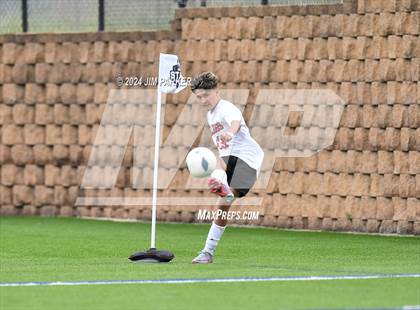 Thumbnail 1 in Boerne vs. Kilgore (UIL 4A Soccer Semifinal) photogallery.