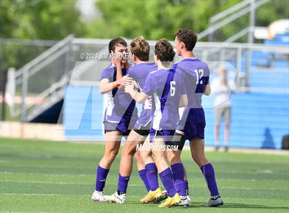 Thumbnail 3 in Boerne vs. Kilgore (UIL 4A Soccer Semifinal) photogallery.